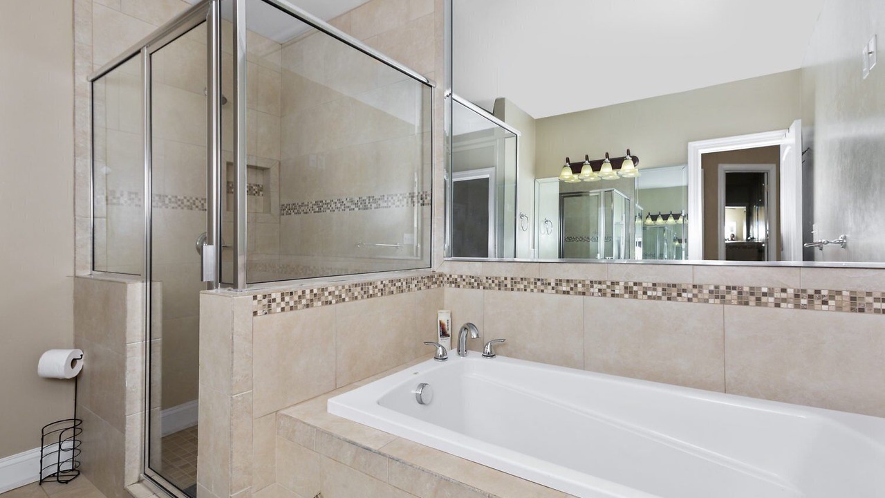 Photo of Bathroom in Willoughby Spit