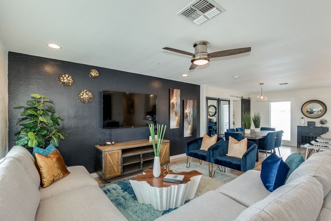 Photo of Bedroom in Scottsdale Estates Six