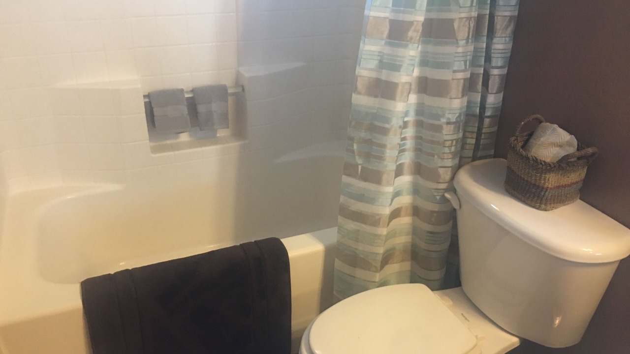 Photo of Bathroom in Tonopah