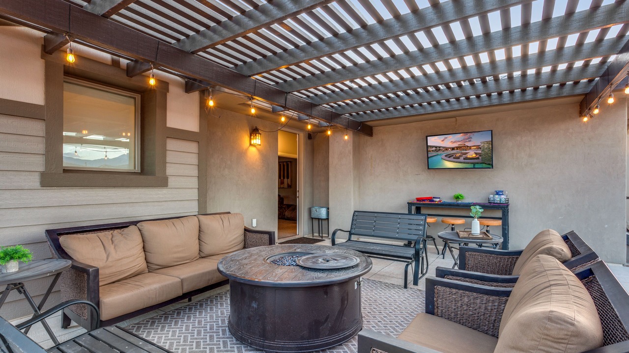 Photo of Patio Balcony in Hurricane