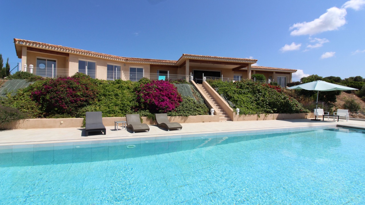 Photo of Outdoor in Serra-di-Ferro