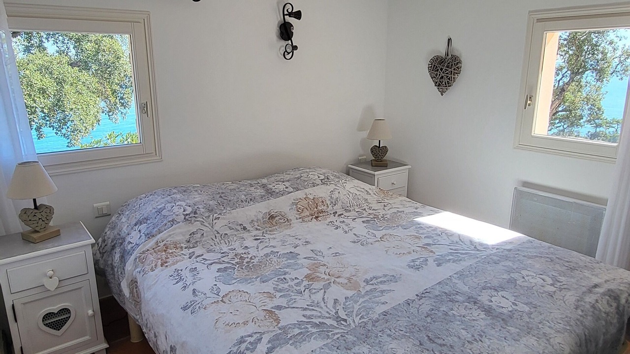 Photo of Bedroom in Sari-Solenzara