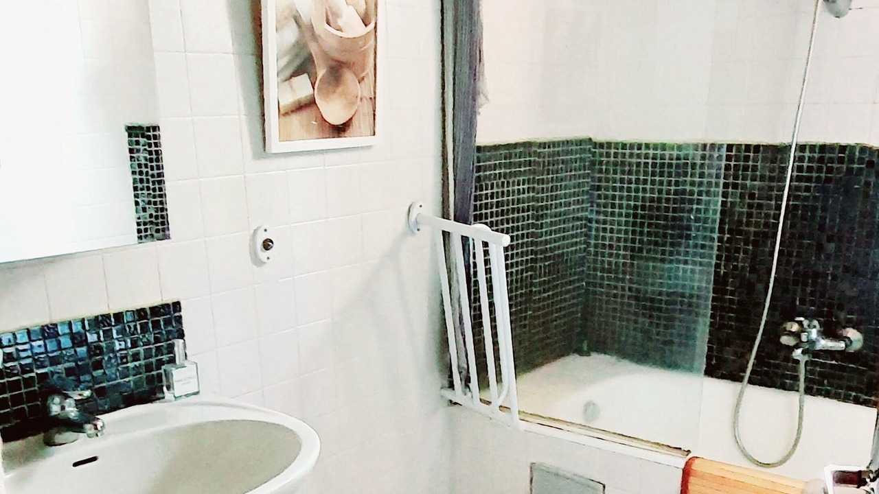 Photo of Bathroom in Cuttoli-Corticchiato