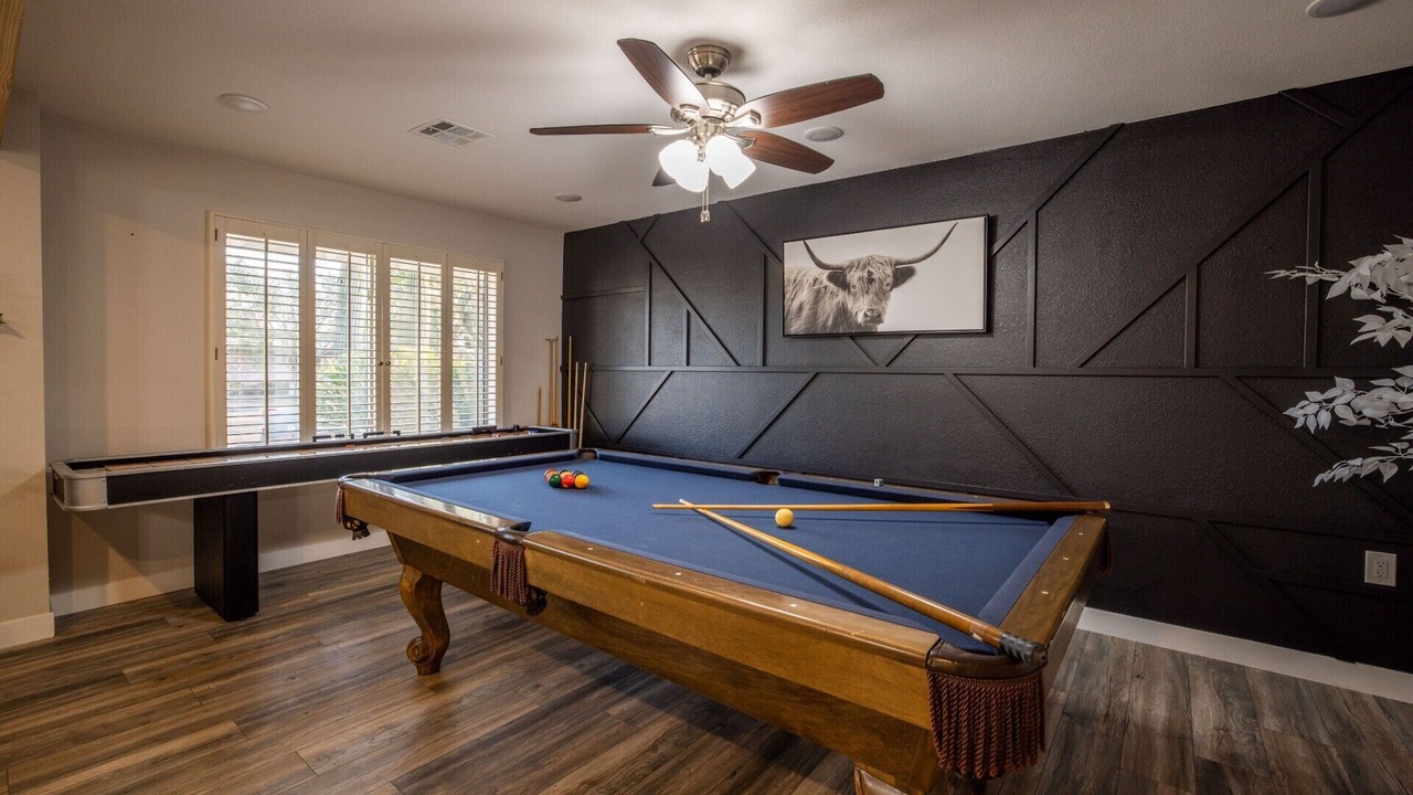 Photo of Outdoor in Scottsdale Estates Six