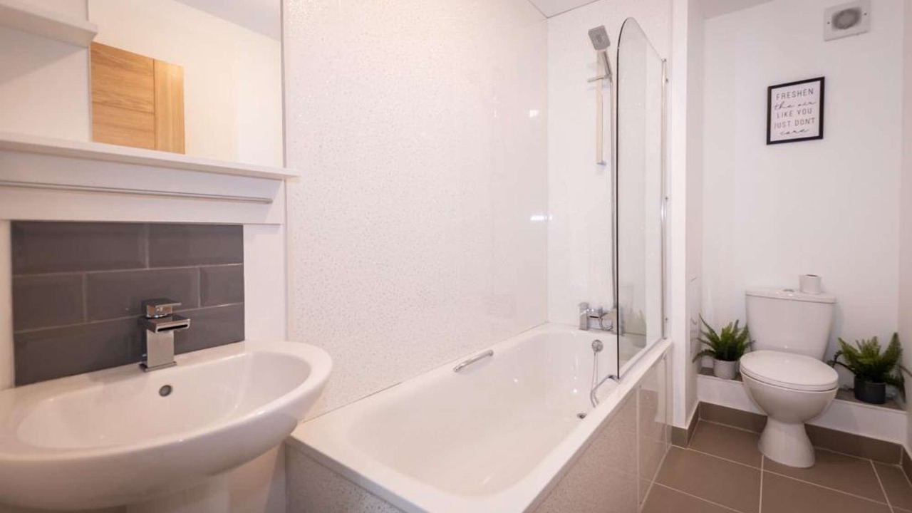 Photo of Bathroom in Ocean Village