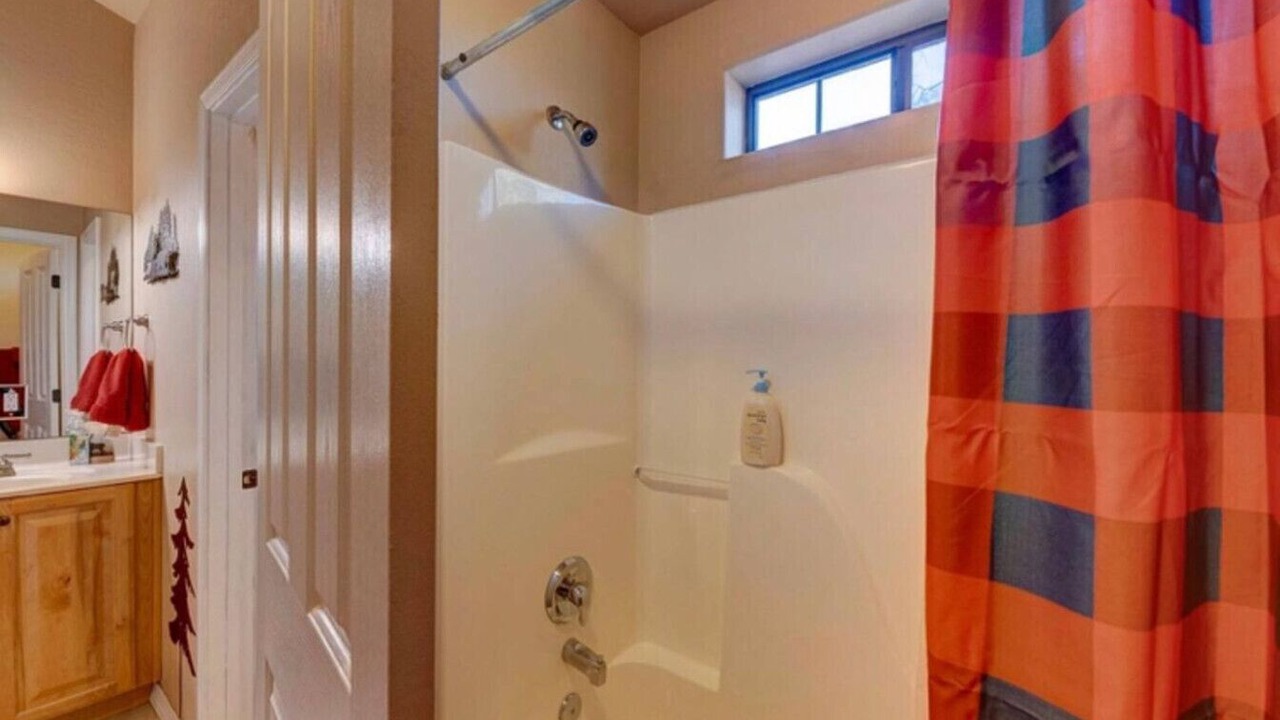 Photo of Bathroom in Pinetop