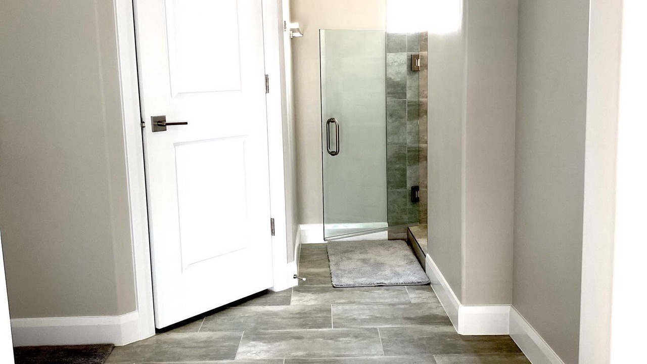 Photo of Bathroom in Hurricane