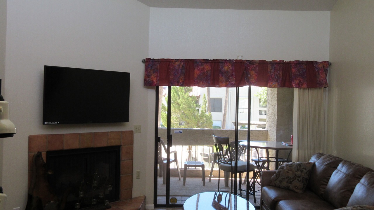 Photo of Livingroom in McCormick Ranch