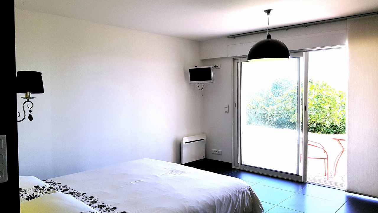 Photo of Bedroom in Appietto