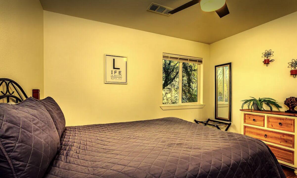Photo of Bedroom in Three Rivers