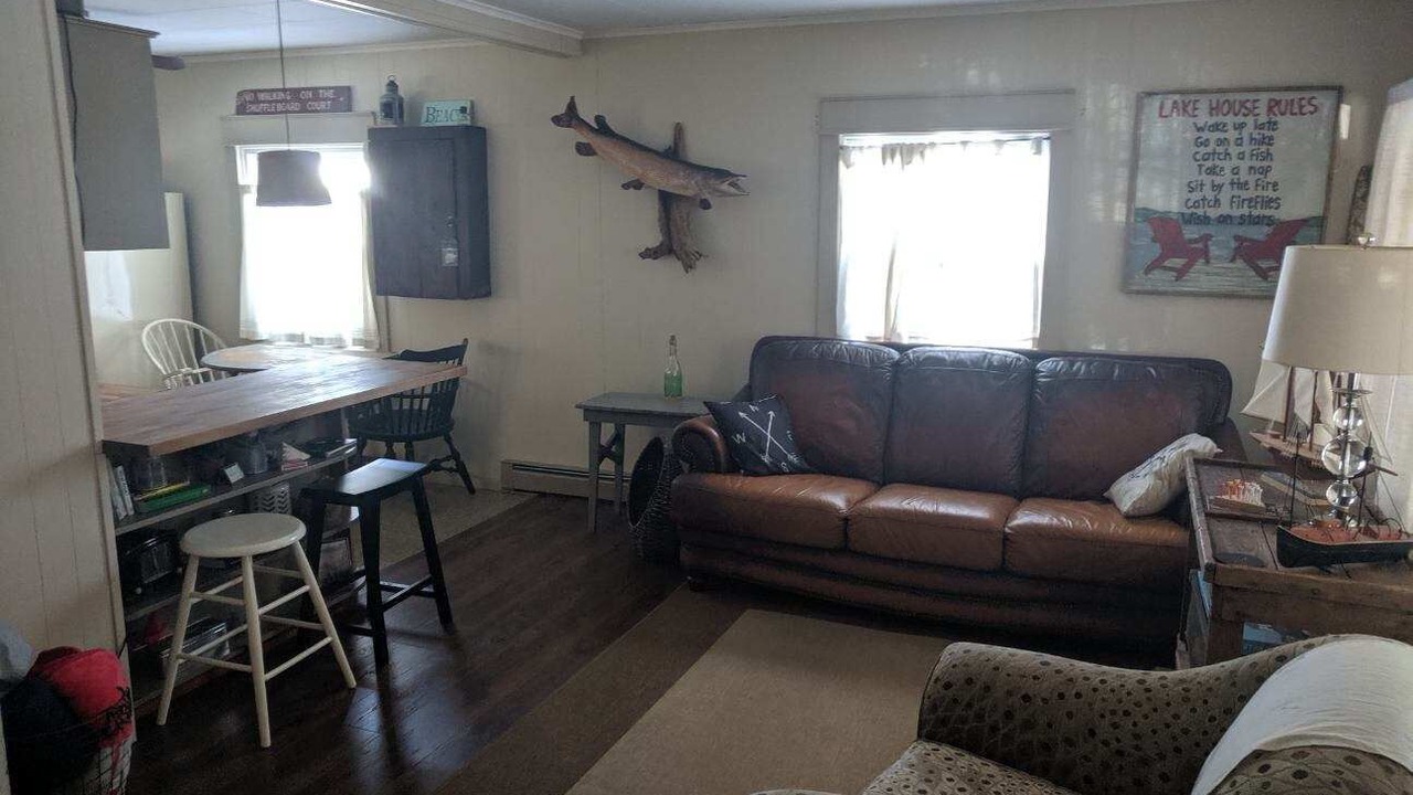 Photo of Livingroom in Oak Harbor