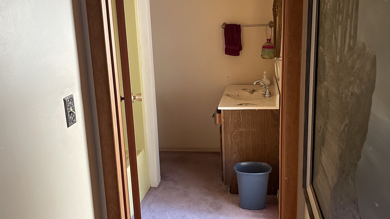 Photo of Bathroom in Coolin