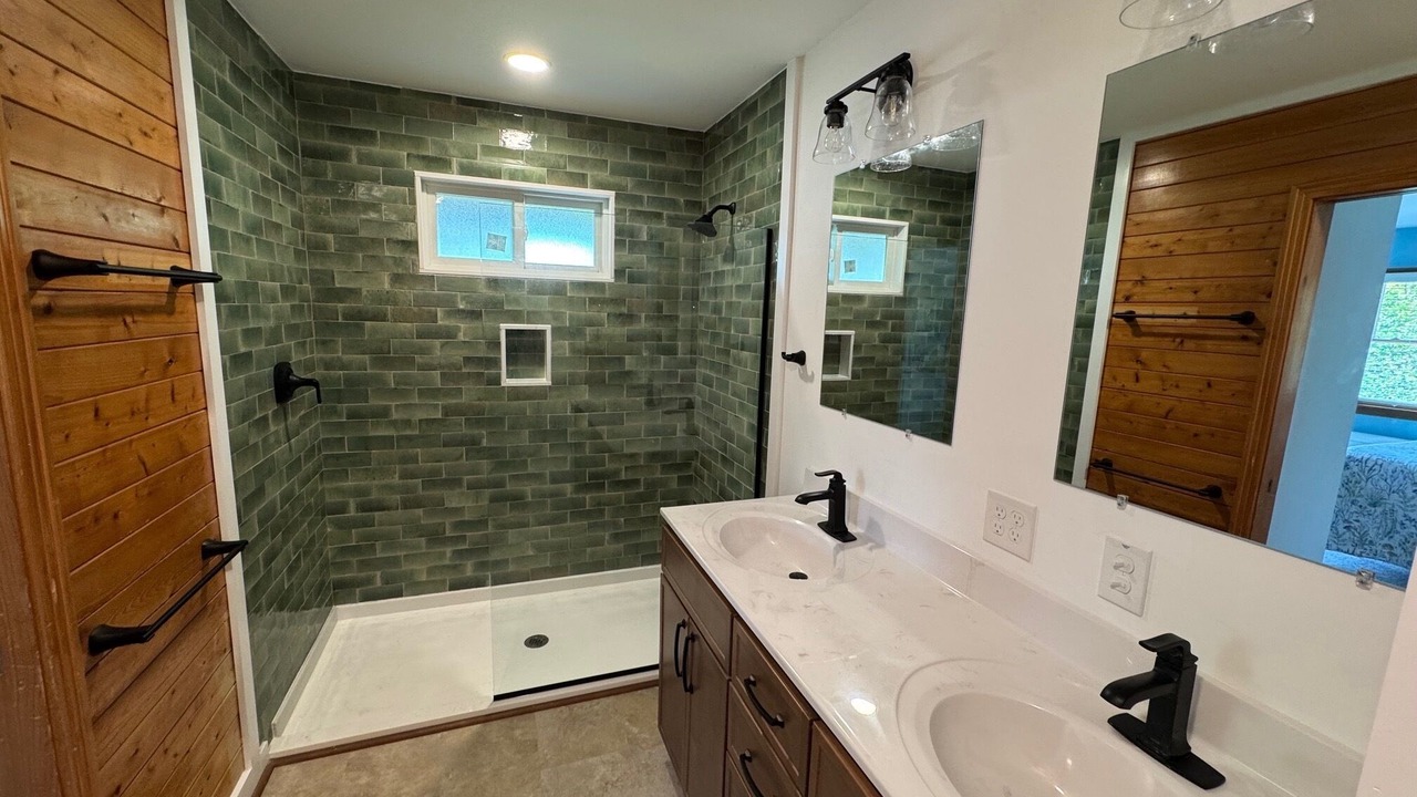 Photo of Bathroom in Ocean Sands