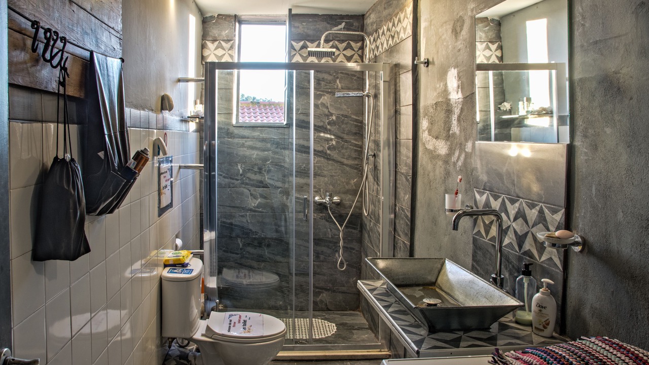 Photo of Bathroom in Thissio