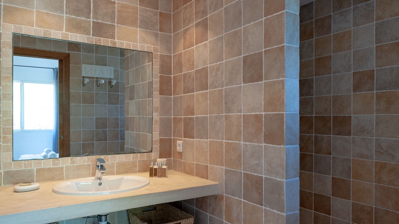 Photo of Bathroom in Figari