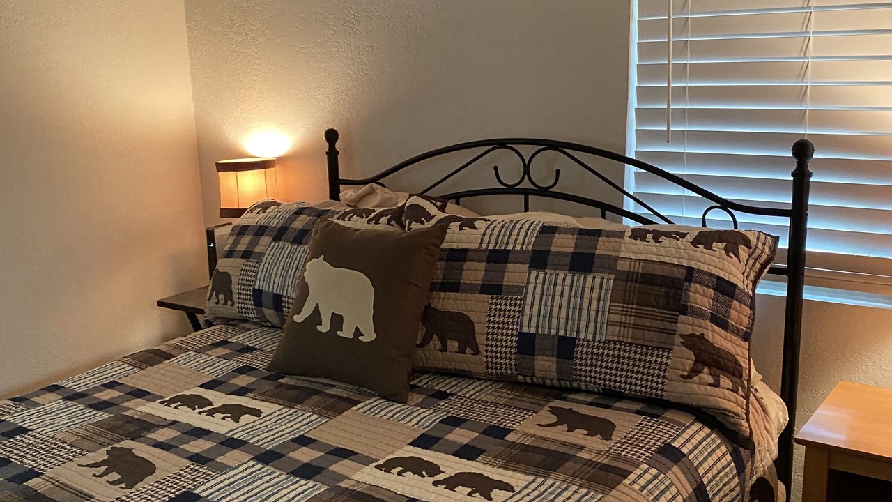 Photo of Bedroom in Munds Park