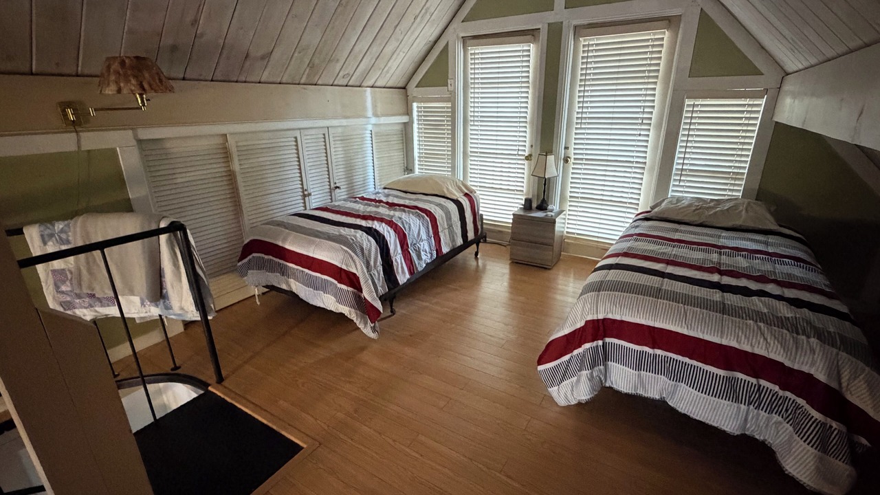 Photo of Bedroom in Munds Park