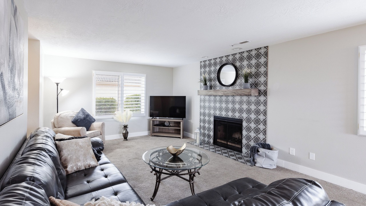 Photo of Livingroom in St. George