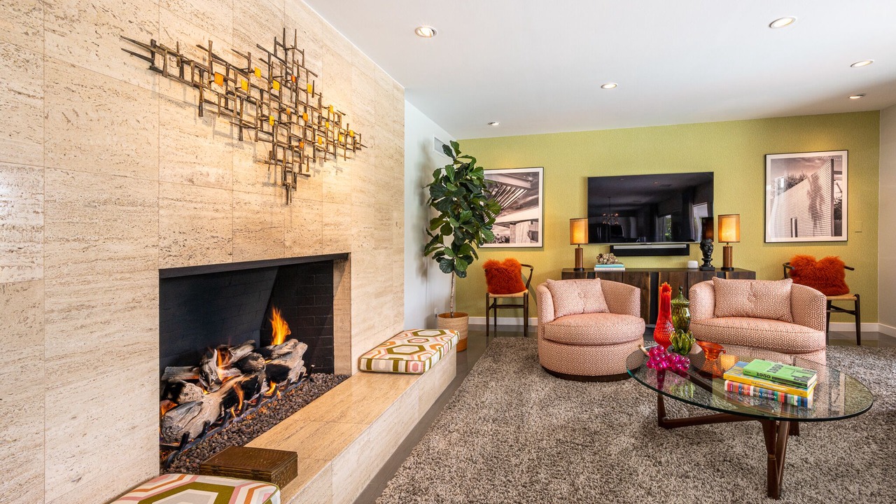 Photo of Livingroom in Indian Canyon
