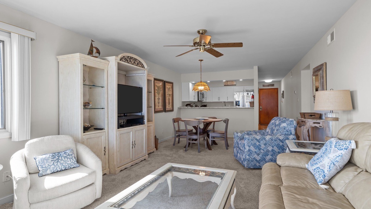 Photo of Others in Pine Knoll Shores