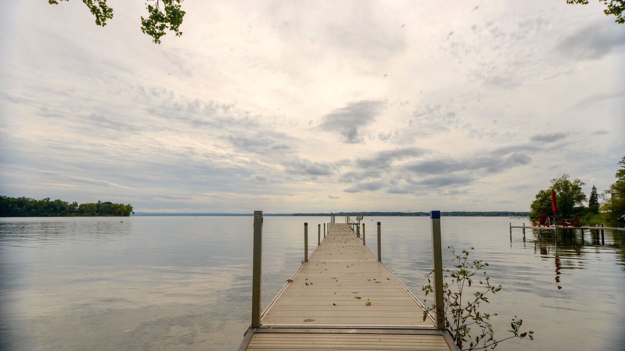 Photo of Others in Cayuga