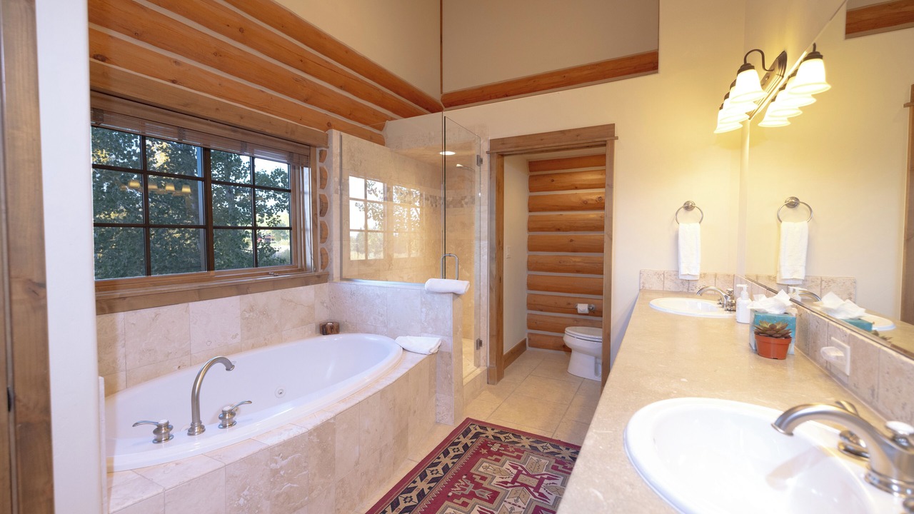 Photo of Bathroom in Victor