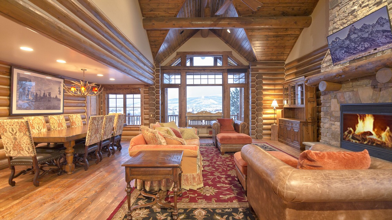 Photo of Livingroom in Victor