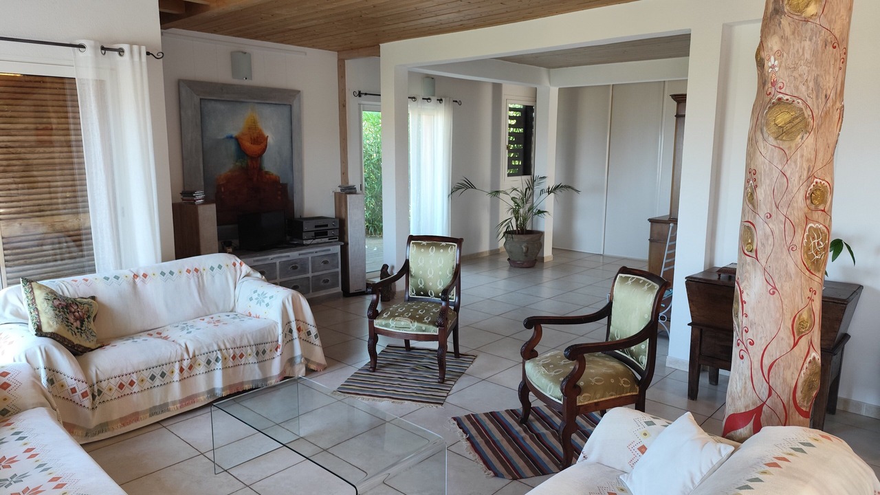 Photo of Livingroom in Porticcio