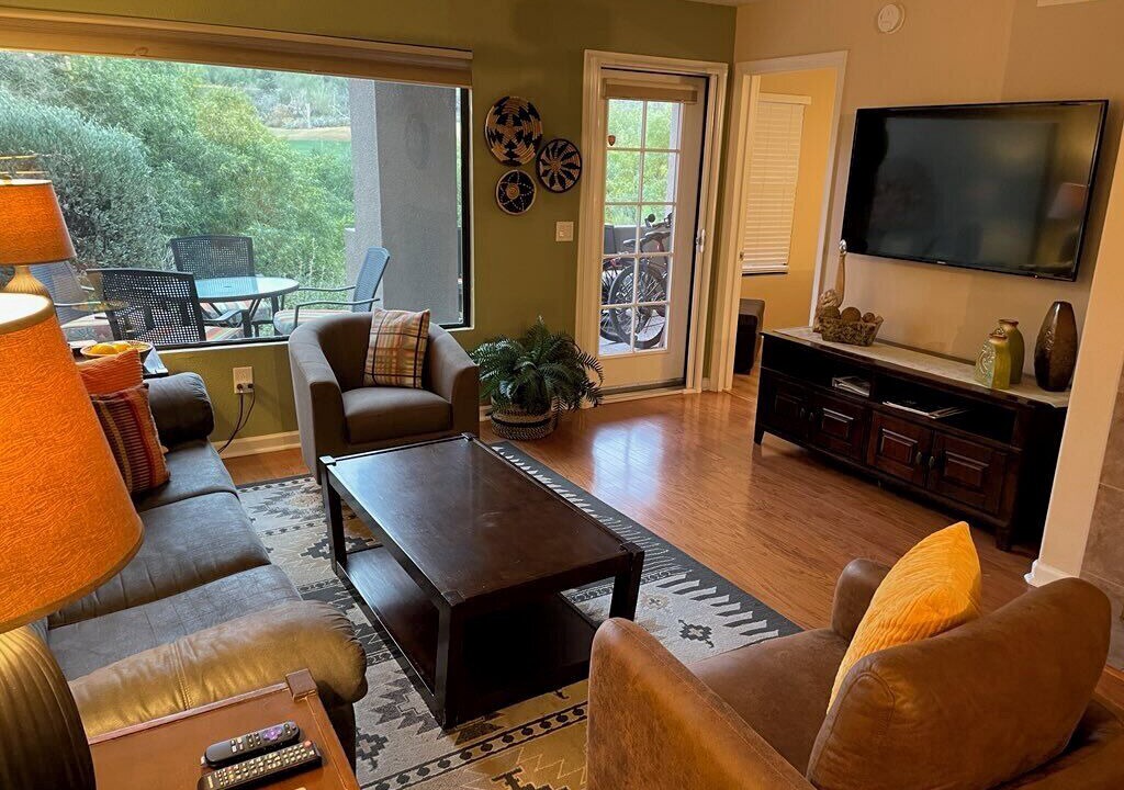 Photo of Livingroom in Tucson