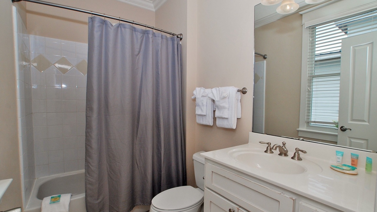 Photo of Bathroom in Isle of Palms