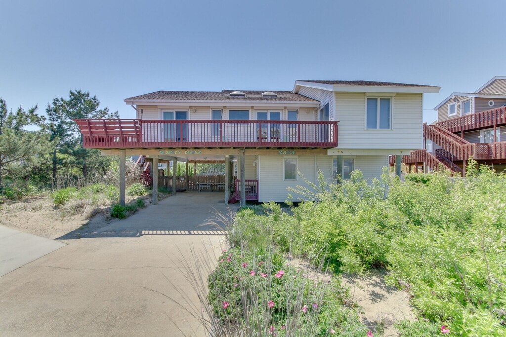 Photo of Buildings in Sandbridge