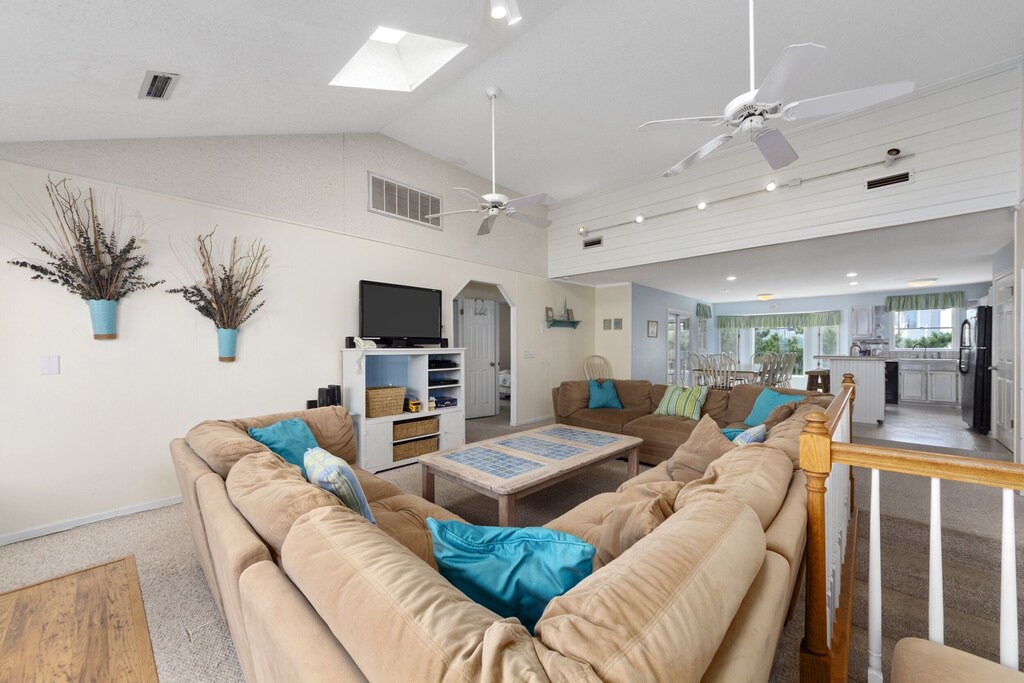 Photo of Livingroom in Sandbridge