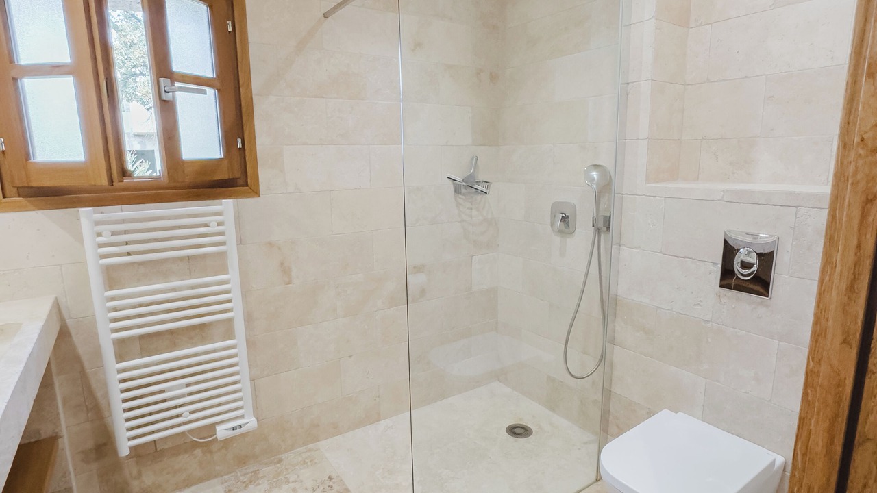 Photo of Bathroom in Pinarellu