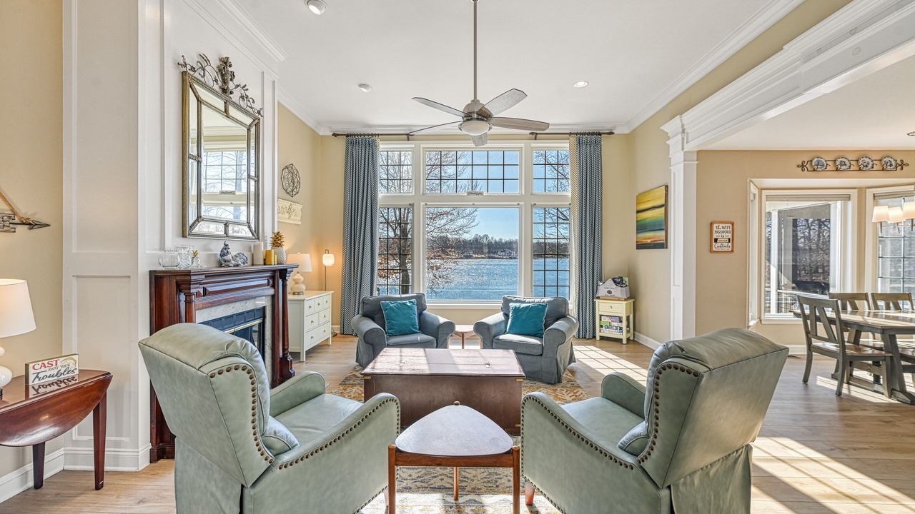Photo of Livingroom in Sandy Point