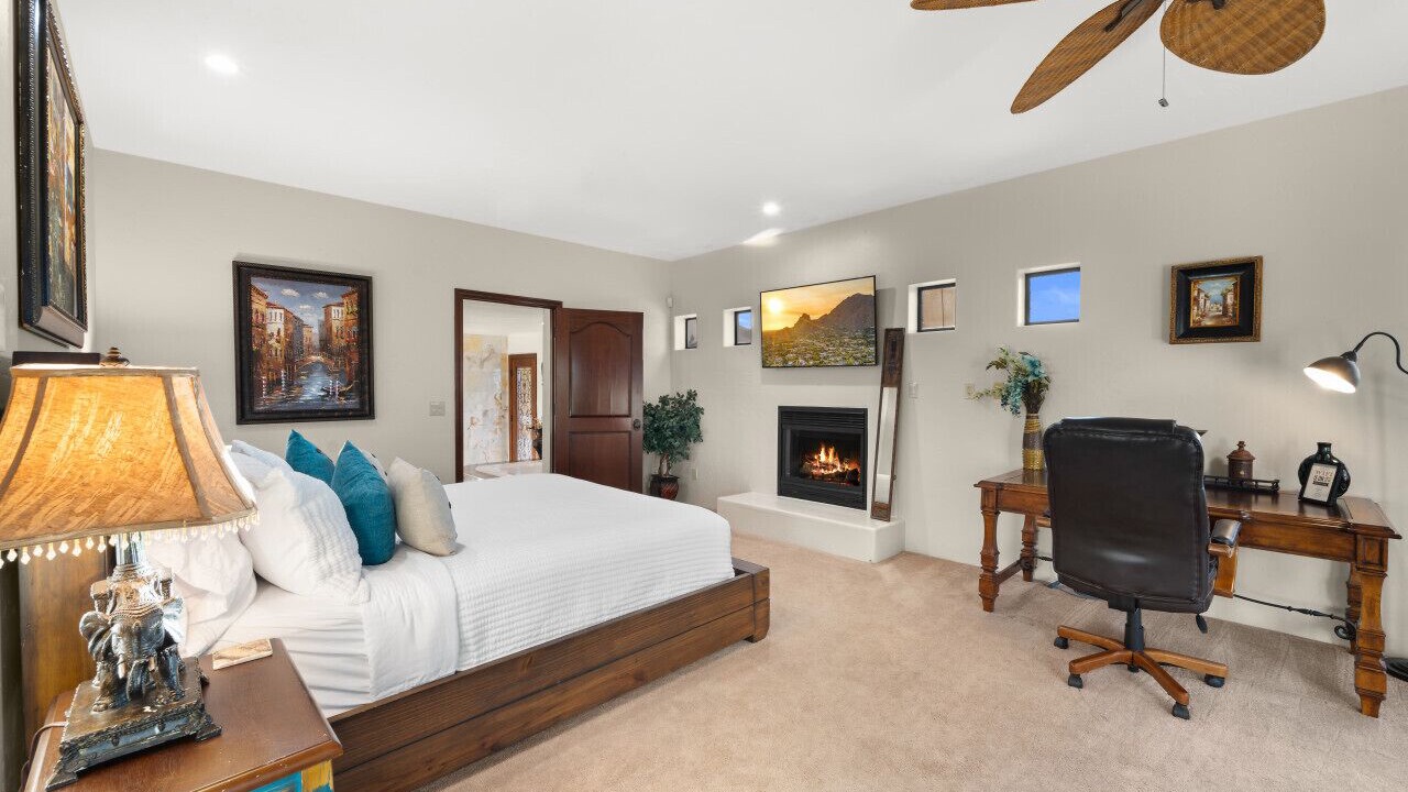Photo of Livingroom in North Scottsdale