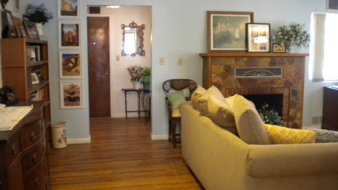 Photo of Livingroom in Glendale