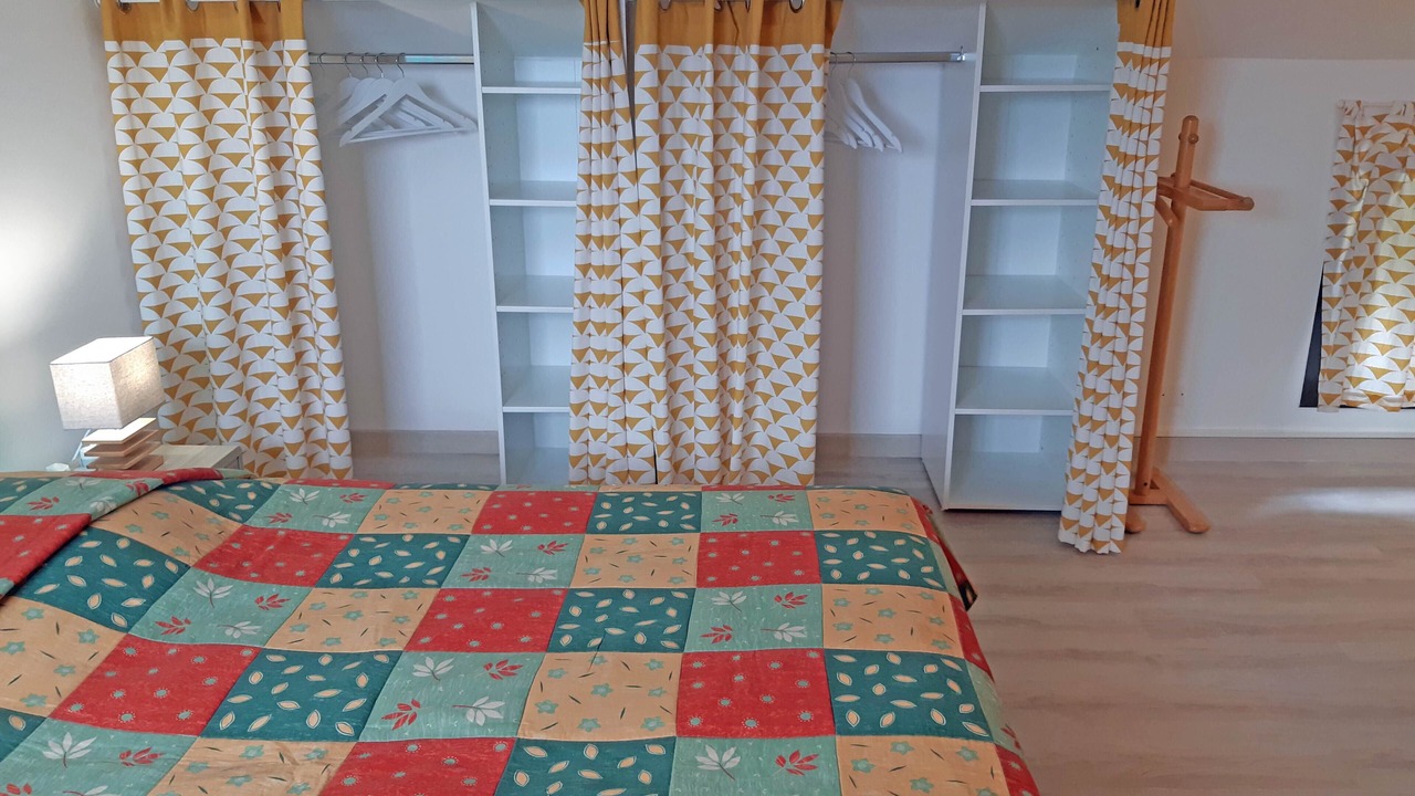 Photo of Bedroom in Porticcio