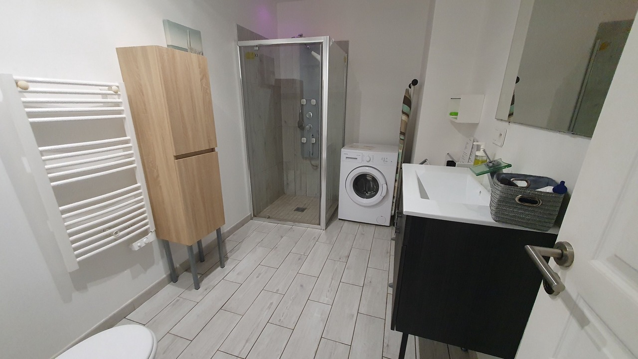 Photo of Bathroom in Figarella