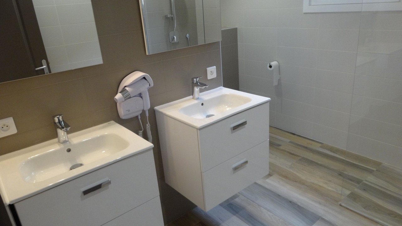 Photo of Bathroom in Pinarellu