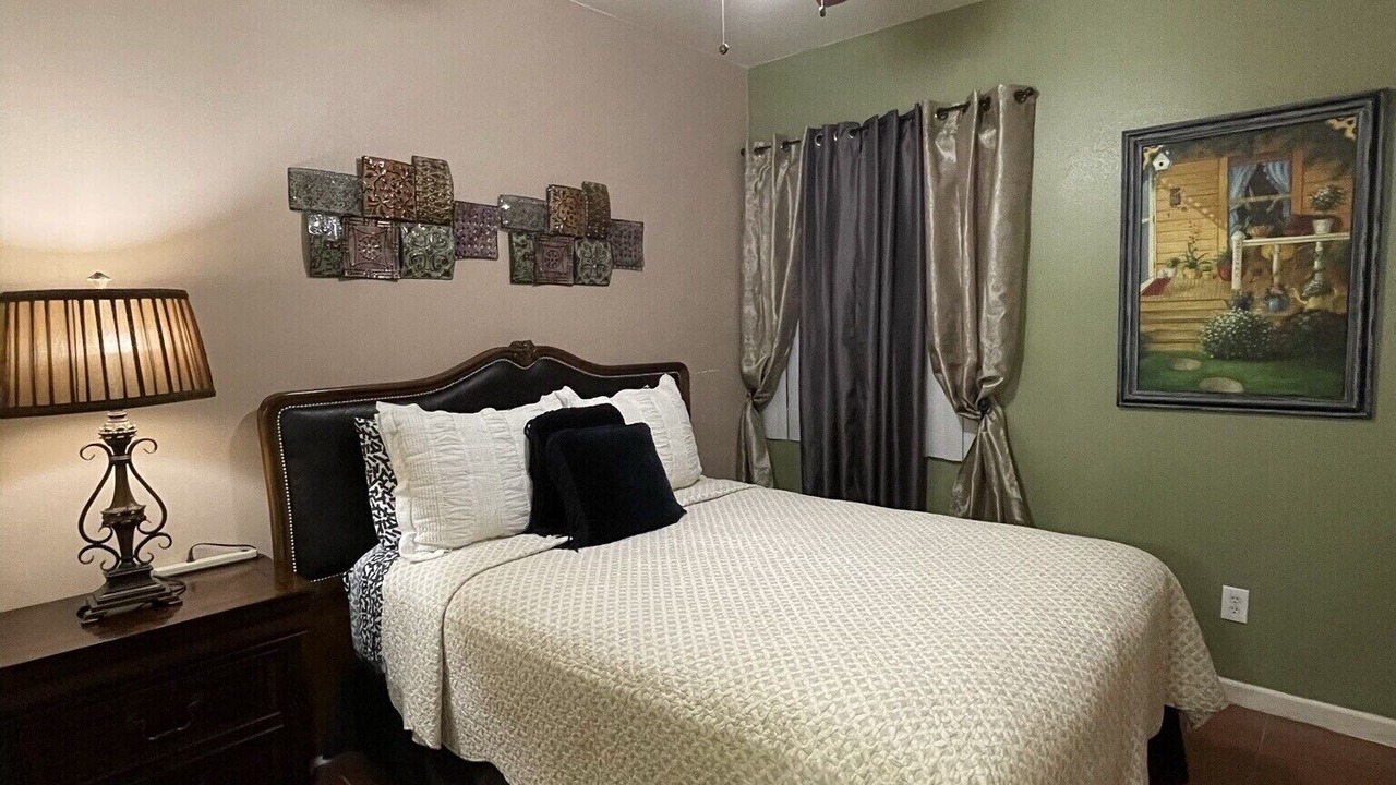 Photo of Bedroom in Paradise