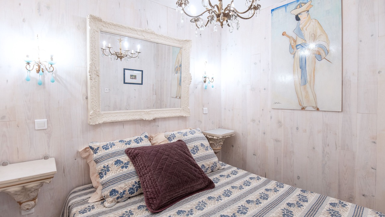 Photo of Bedroom in Calvi