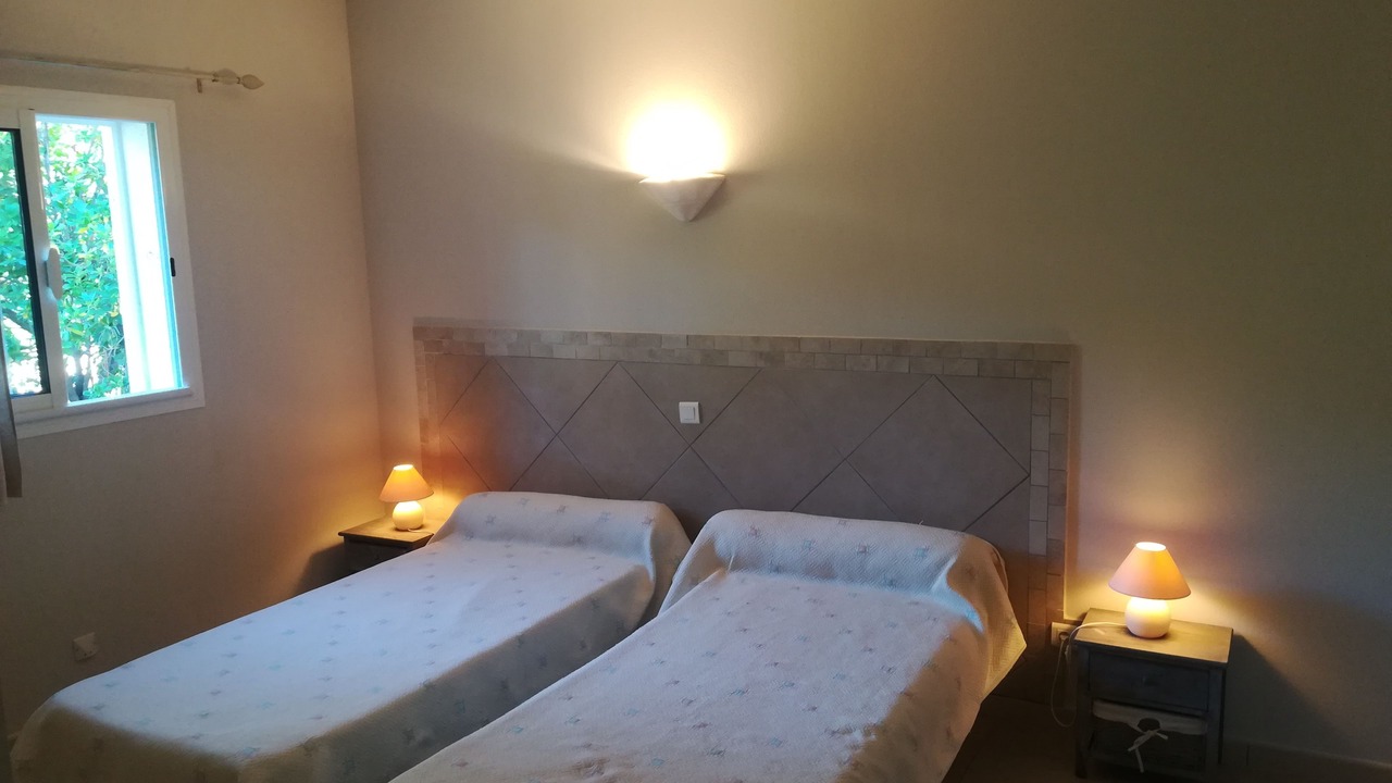 Photo of Bedroom in Pinarellu