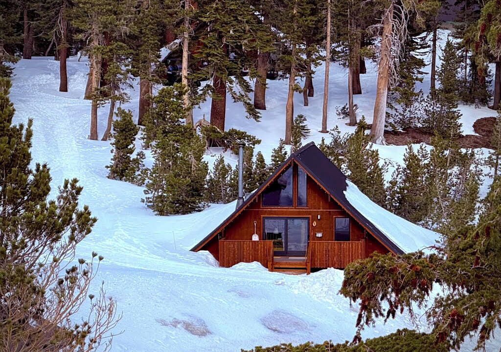Photo of Outdoor in Mammoth Lakes