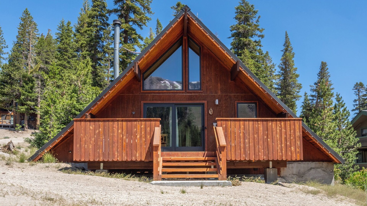 Photo of Outdoor in Mammoth Lakes