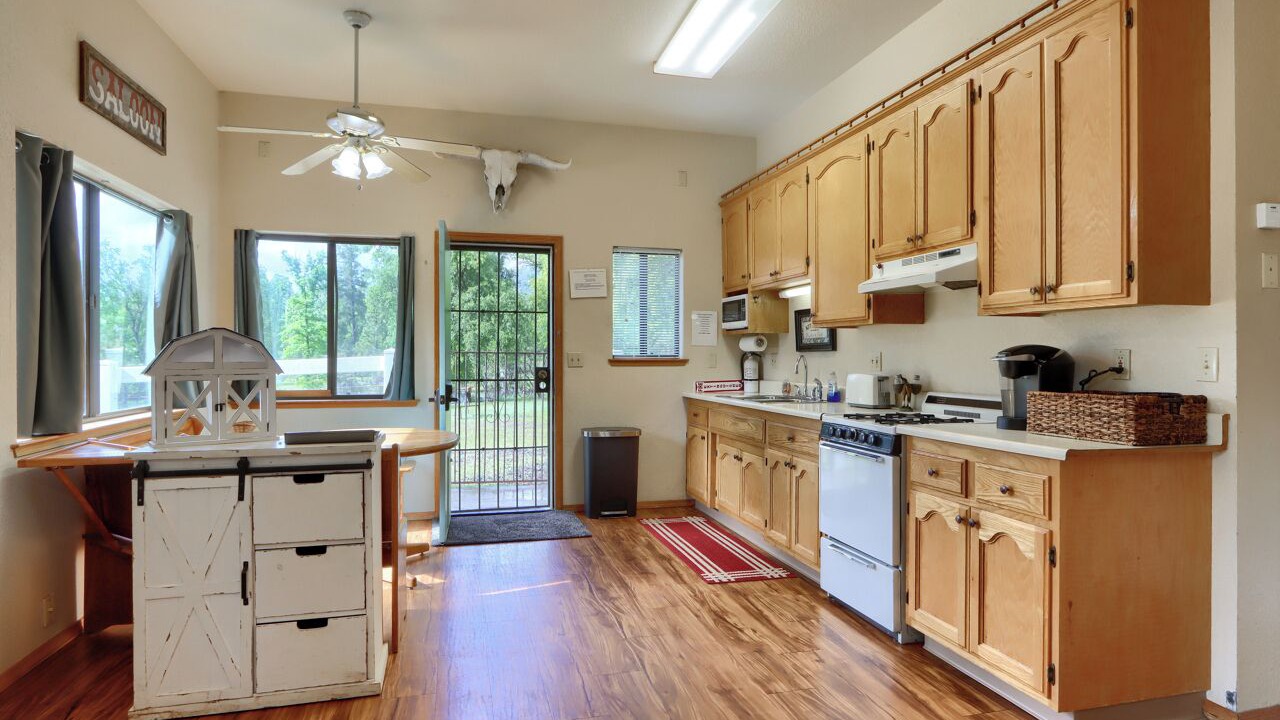 Photo of Kitchen in Mariposa