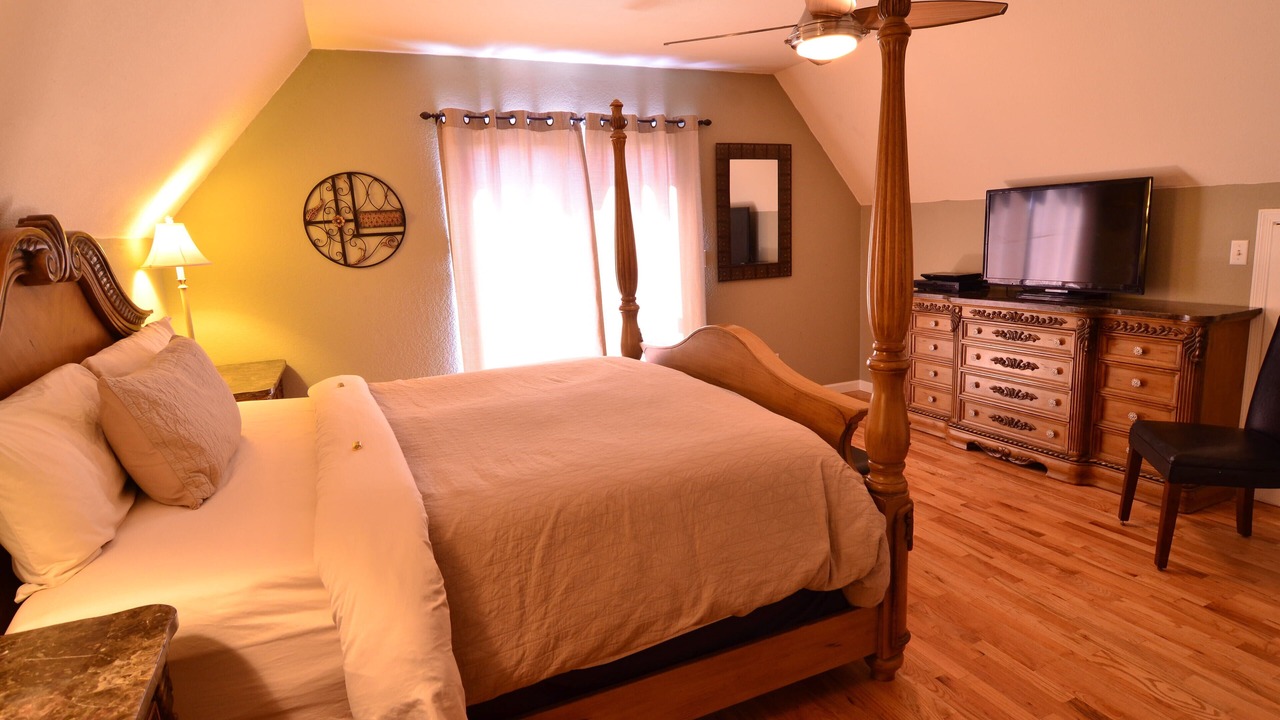 Photo of Bedroom in Flagstaff