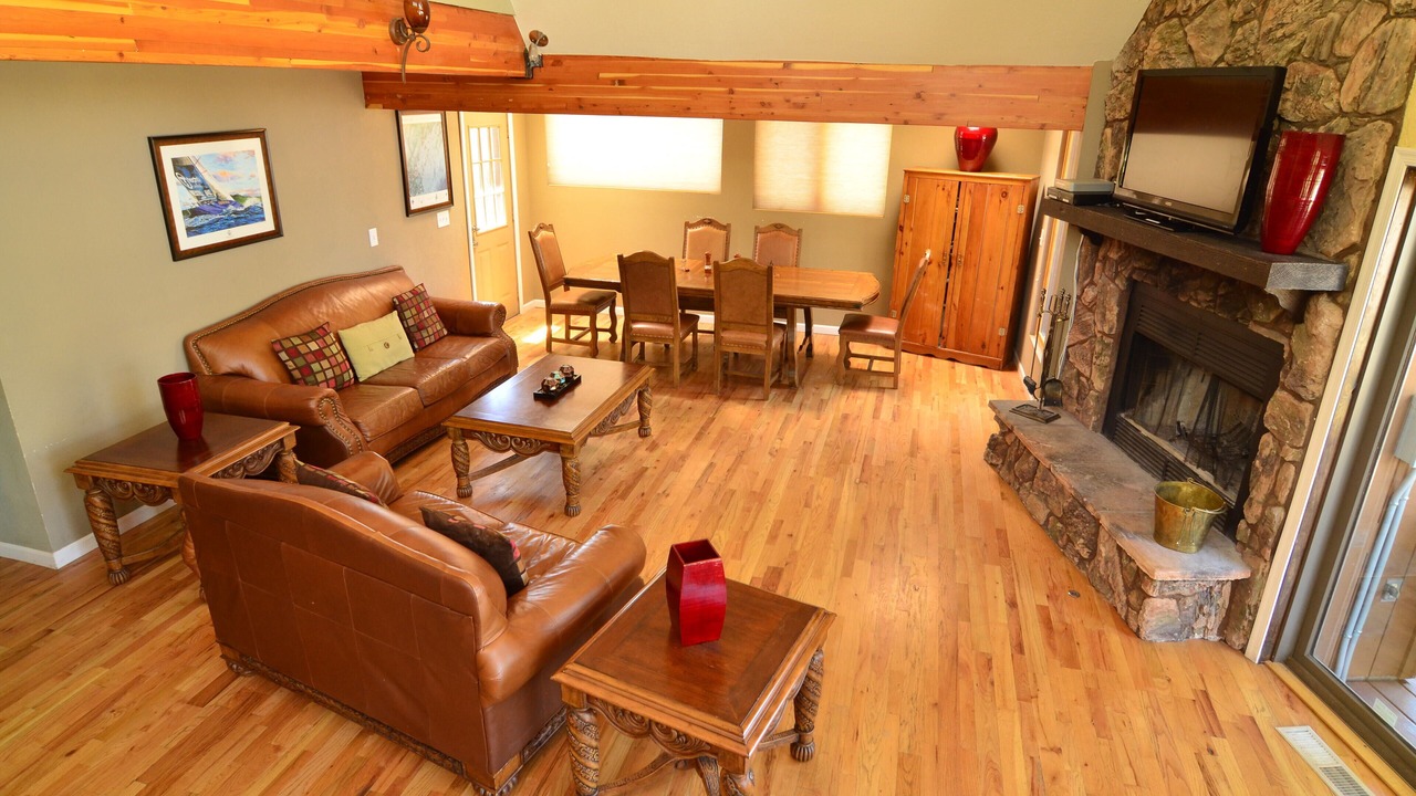 Photo of Livingroom in Flagstaff