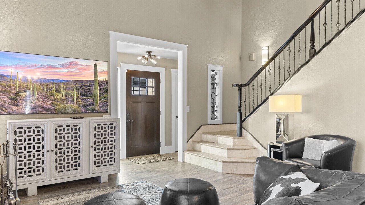 Photo of Bedroom in Paradise Valley Village