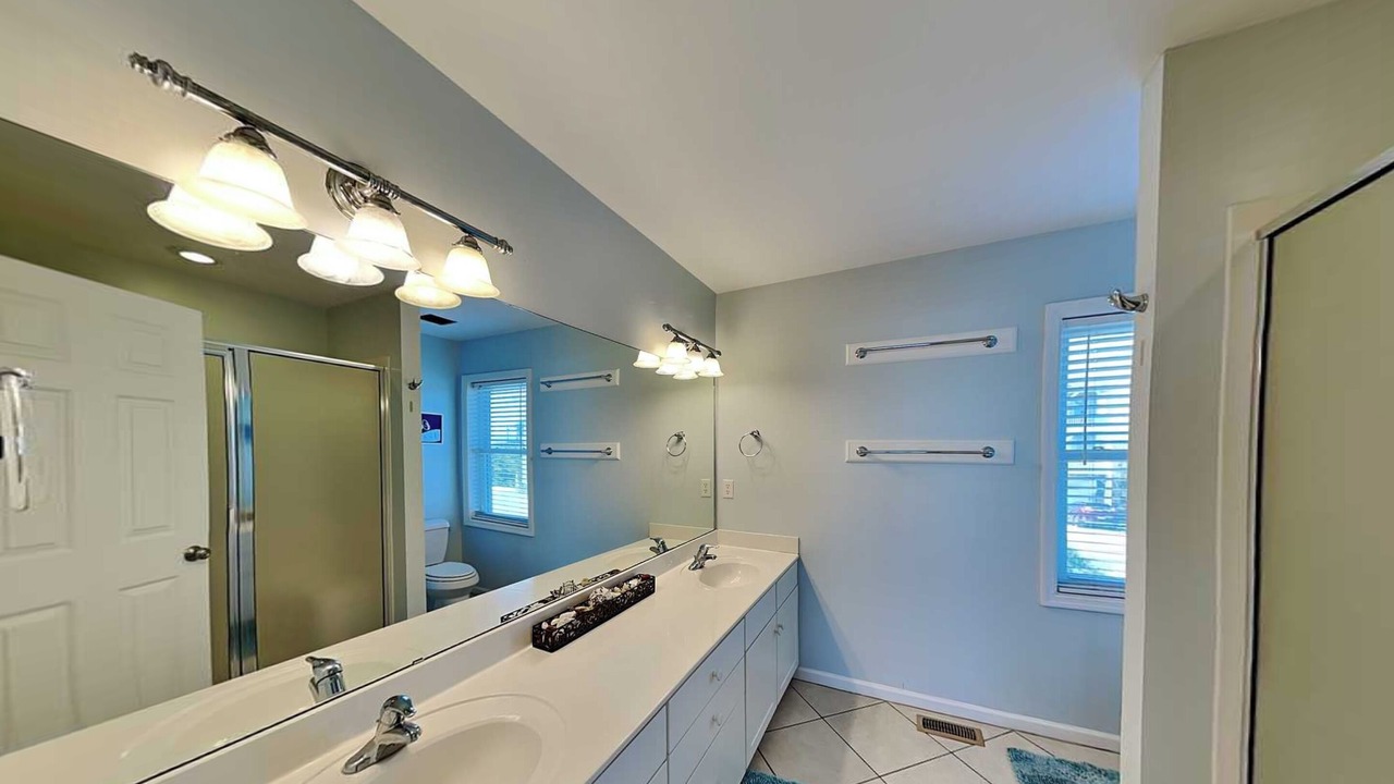 Photo of Bathroom in Topsail Beach