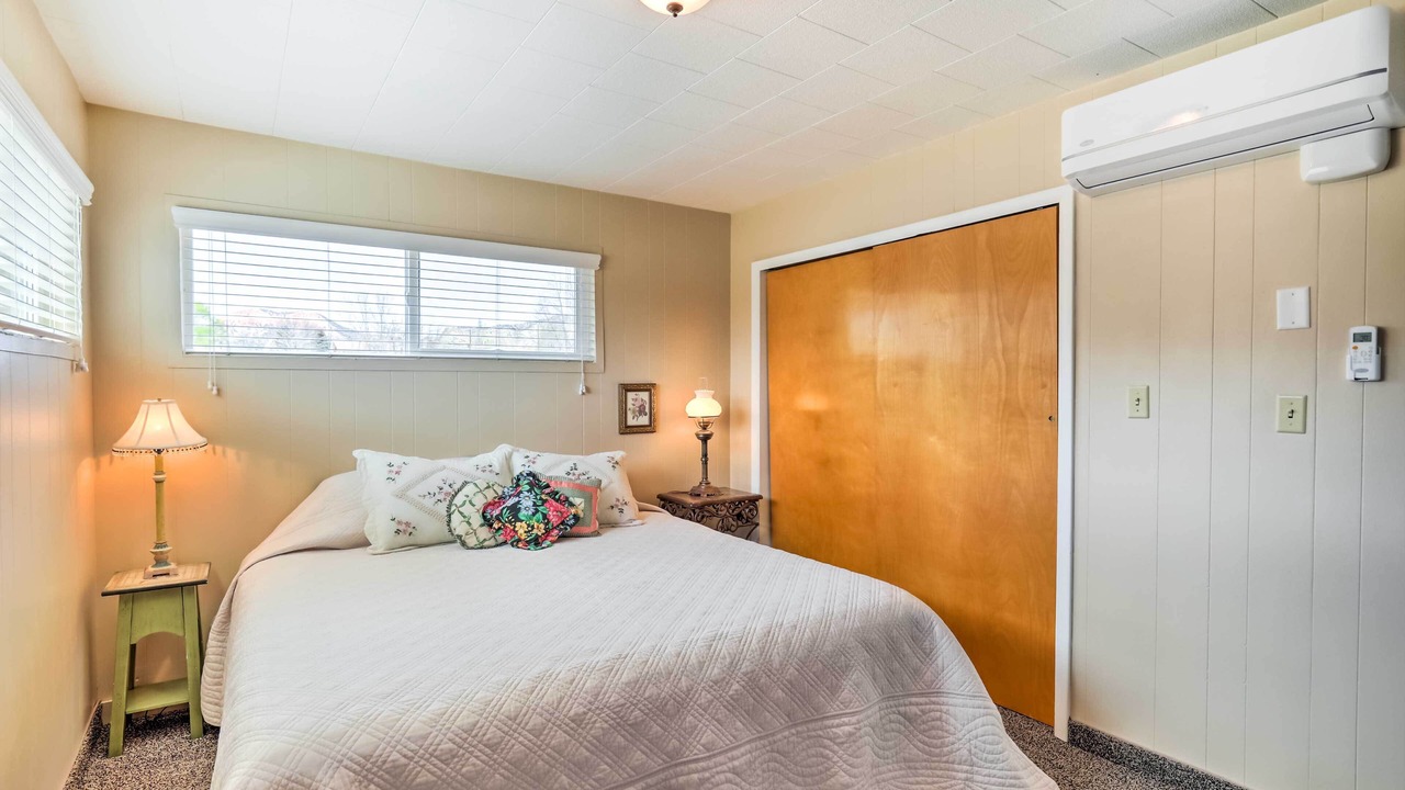 Photo of Bedroom in Tropic